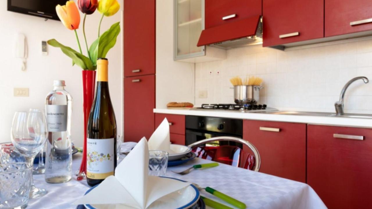 Hibiscus Apartment San Vito Lo Capo Bagian luar foto