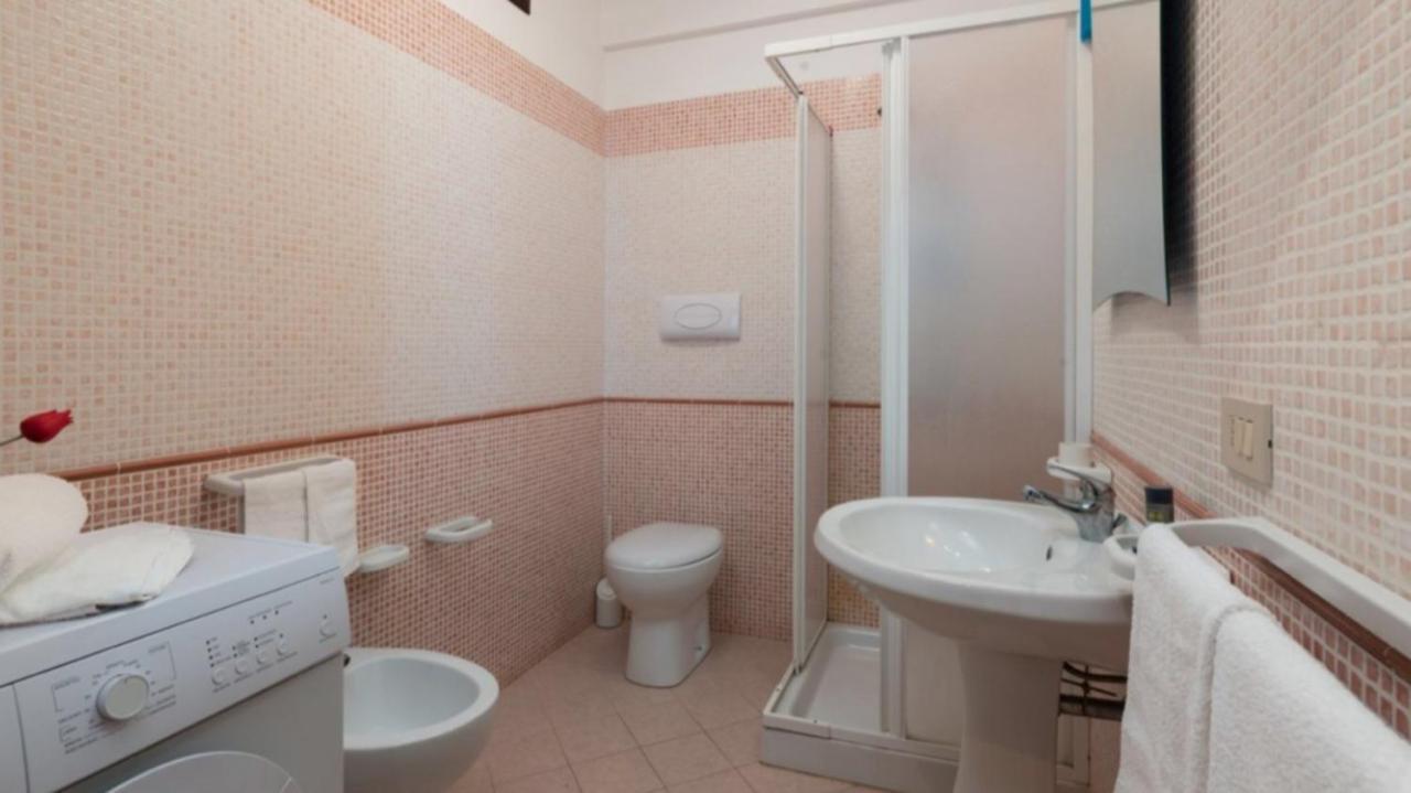 Hibiscus Apartment San Vito Lo Capo Bagian luar foto